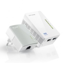 Powerline TP-Link TL-WPA4220 AV500 Starter Kit - Рутери и Суичове